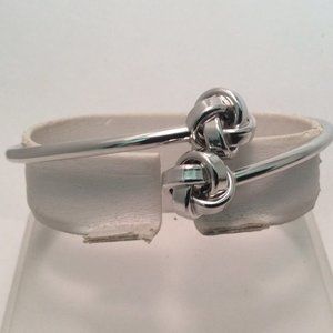 Sterling Silver 925 Lady's Love Nut Flexible Bangle Bracelet